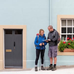 S10 East Linton blue house walkers