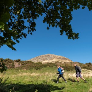 S10 North Berwick Law base walkers