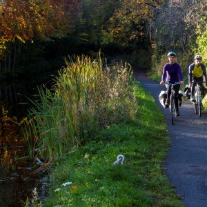 S5 Union Canal cyclists